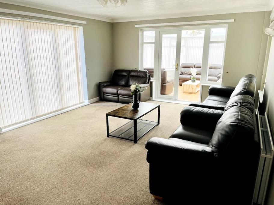 5-Bedroom Cottage In Healing, Grimsby Kültér fotó